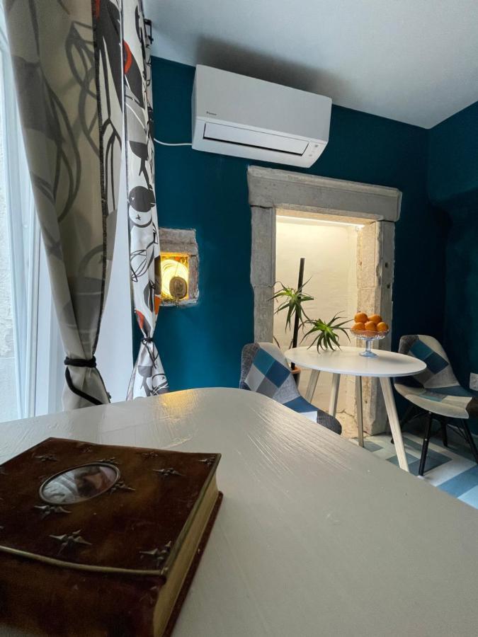 קרס Apartments Kremenic מראה חיצוני תמונה
