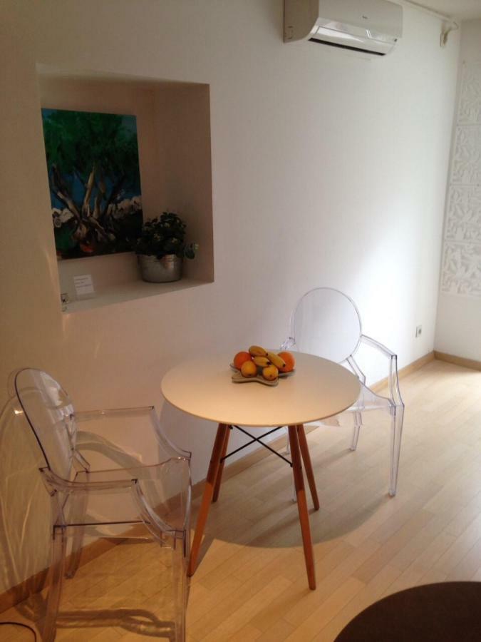 קרס Apartments Kremenic מראה חיצוני תמונה